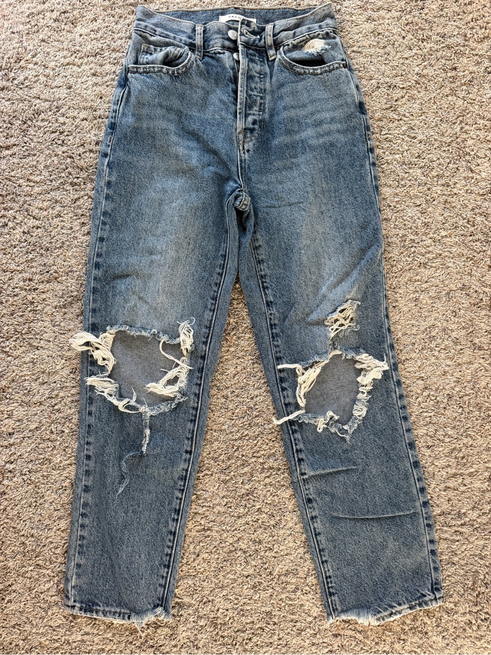 PacSun Women's Straight Leg Distressed Jeans - Blue